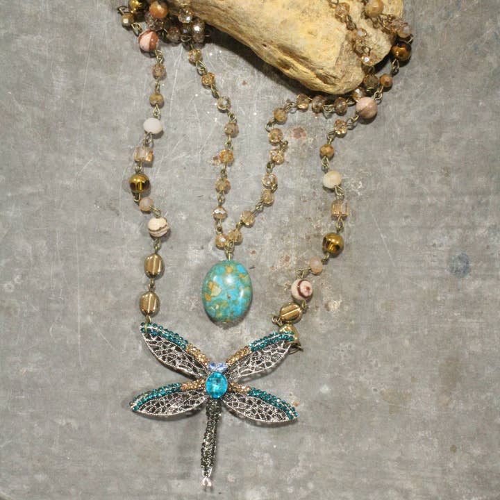 The Primitive Peddler, Inc. - Wholesale Pendant/Charm Necklace - Silent Whispers Dragonfly Bling Shades Of Teal Layered Necklace