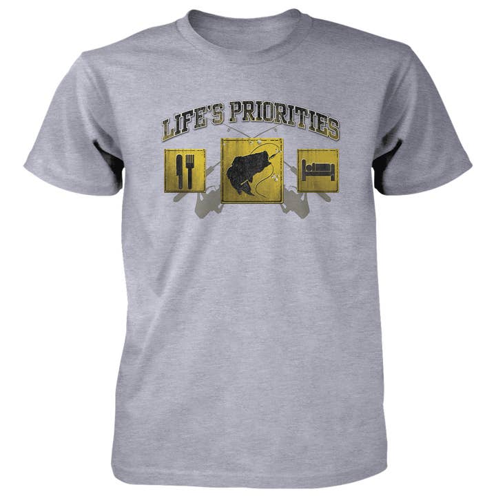 T-shirt en coton 4,5 oz - Priorités de la vie Poisson pour la vente par Old Country Outfitters