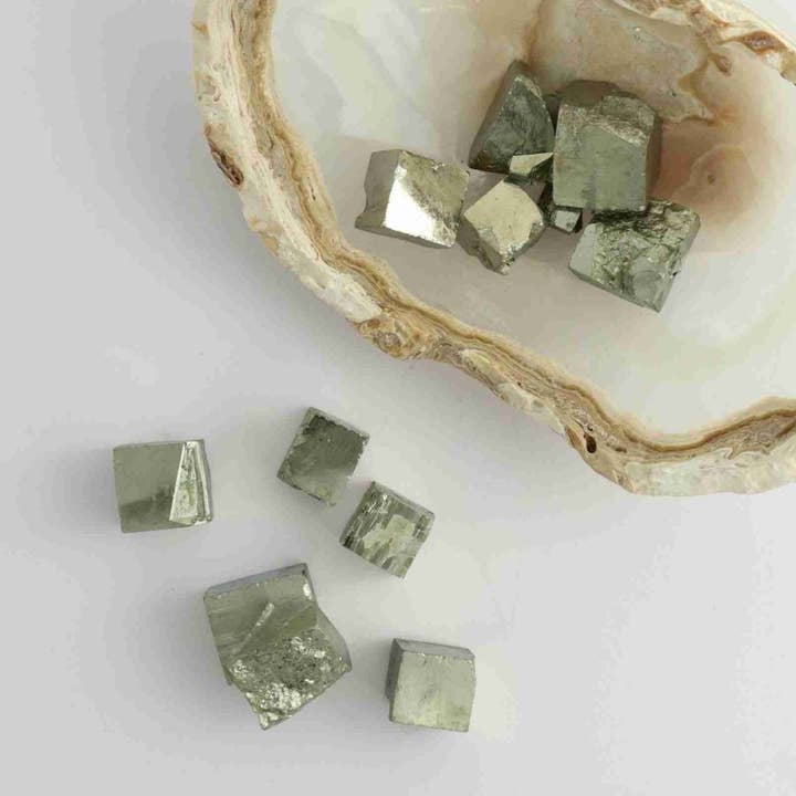 Cubetti di pirite Spagnola 500g per la vendita all'ingrosso da parte di Mi Esperanza Minerals