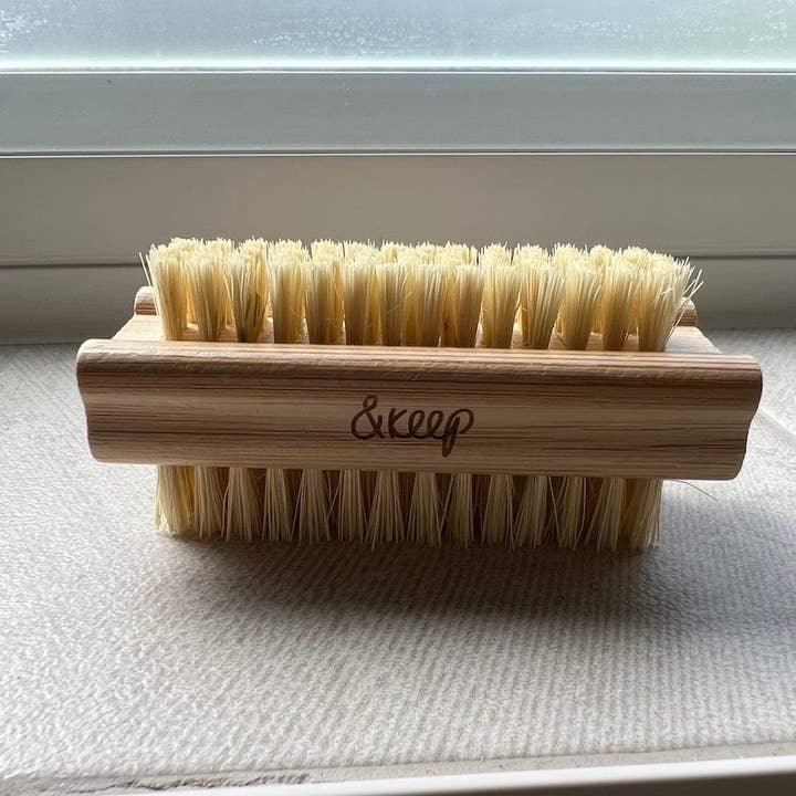 &Keep - Wholesale Nailcare Set - Bamboo & Sisal Nail Brush Plant Fibre Bristles &Keep 3