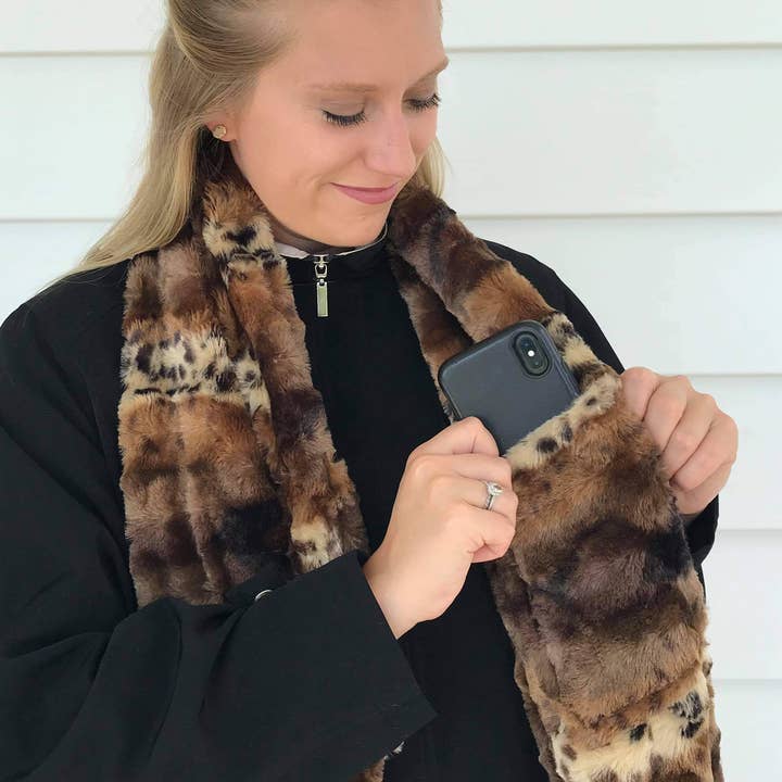 Duke Imports - Wholesale Scarf - Women's - "Leopard Stripe" Faux Fur Pocket Scarf1