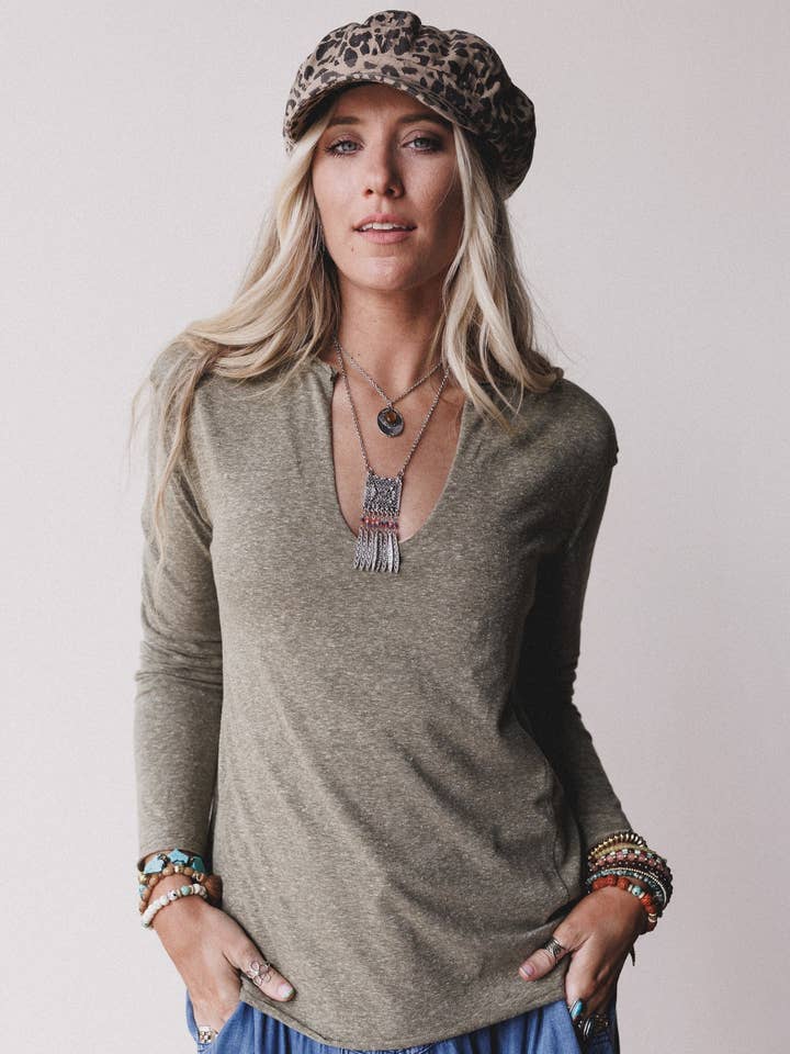 Haut Amour Lié - Olive pour la vente par Three Bird Nest