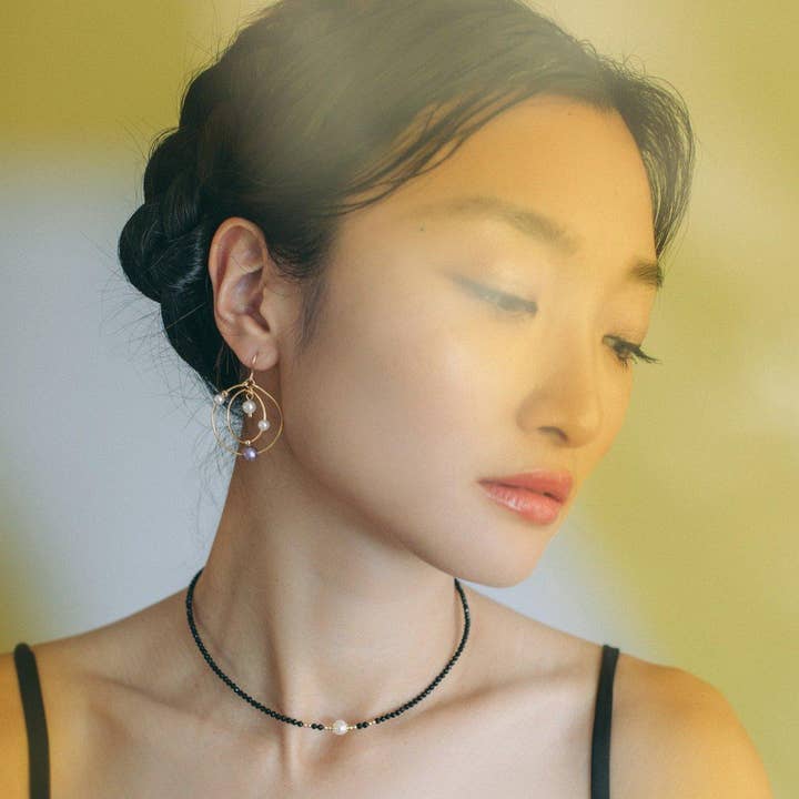LA MENO – wholesale Choker/Krage – Pearl och Onyx Choker