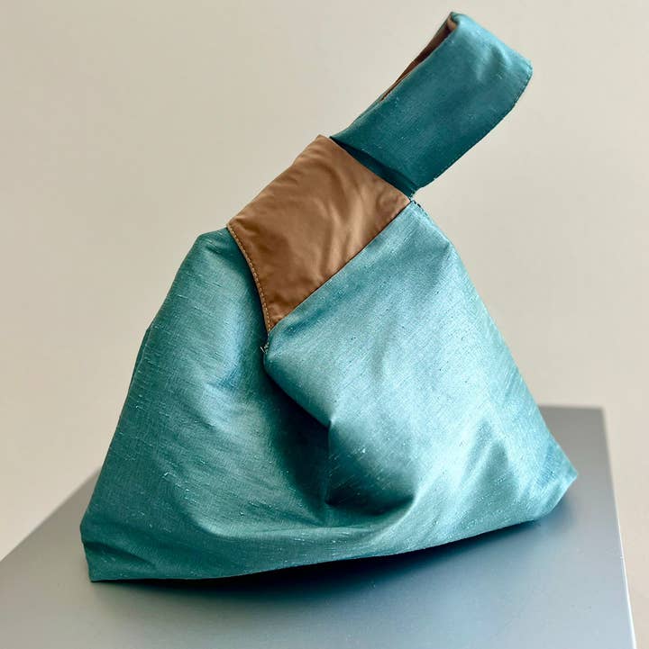 La Vie En Rose - C.I.D.A. s.r.l. - Wholesale Gift Bag - “A Nica” solid color Taffeta bag2