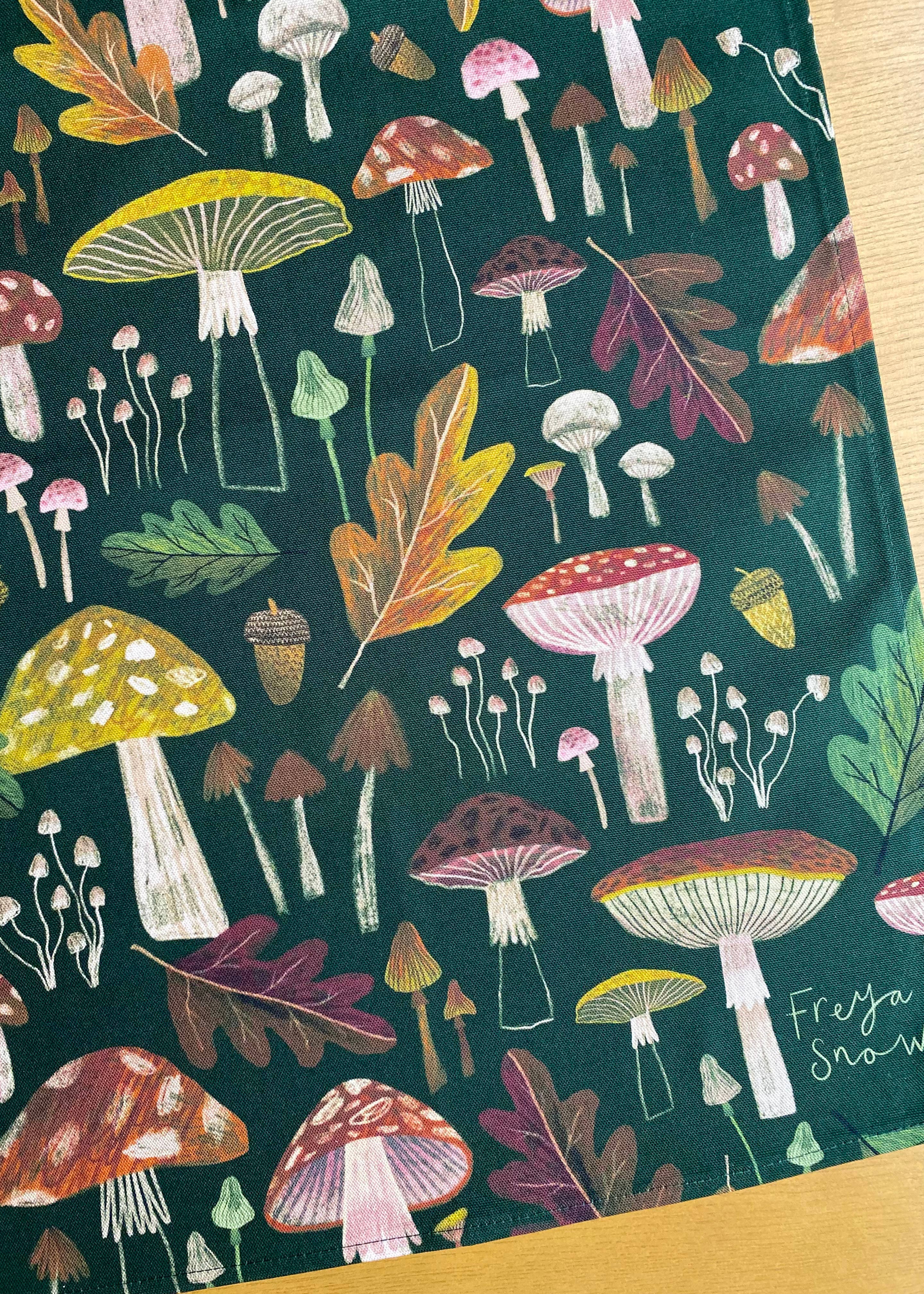 Freya Snow – wholesale Kökshandduk – Kökshandduk i bomull med svampmotiv5