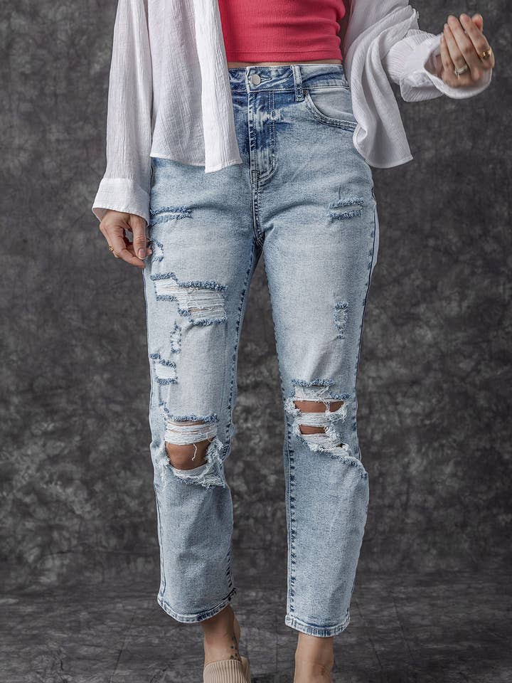 FULL TIME PURCHASE - Wholesale Jeans - Women's - Light Wash Frayed Slim Fit High Waist Jeans0