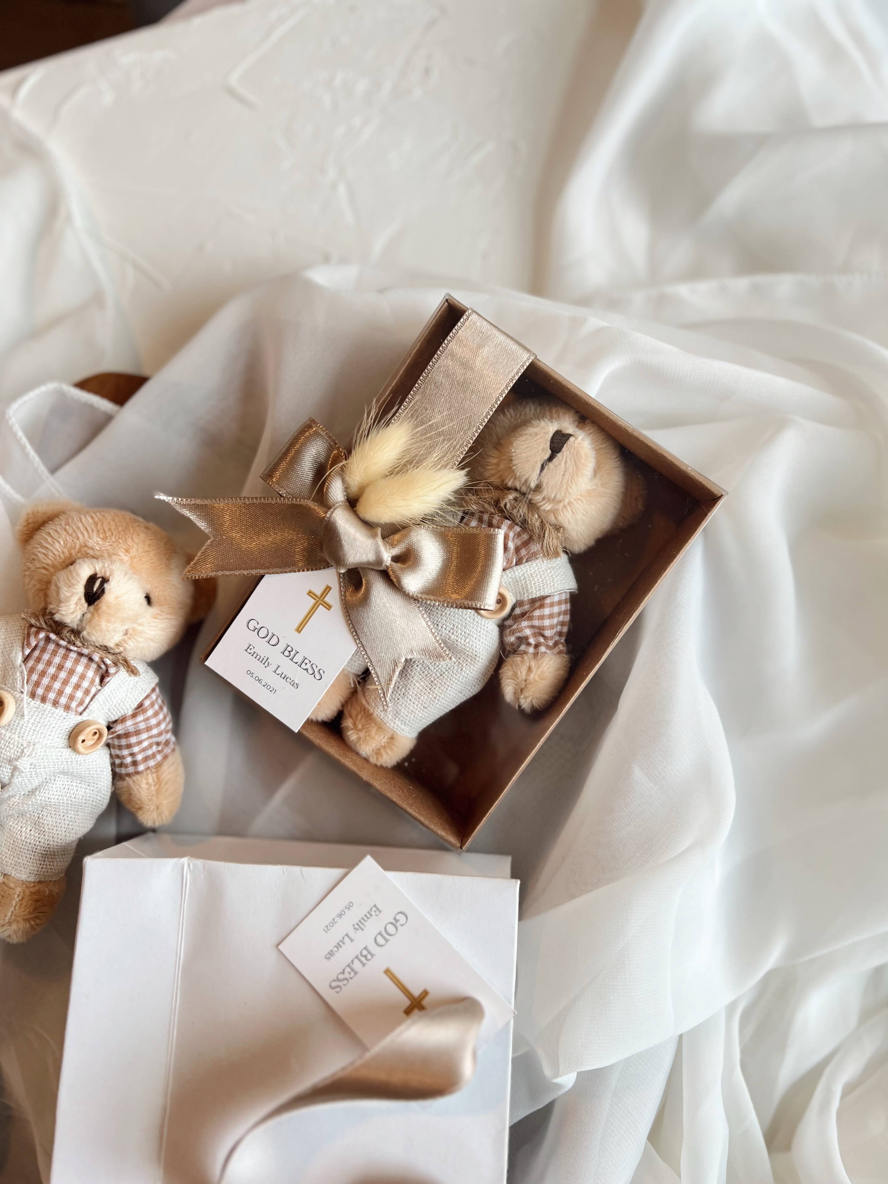 Uniq Favors – Engroshandel Nøglering - Dame – Teddy-nøglering som gave, babyshowergave med personlig navn - We Can Bearly5