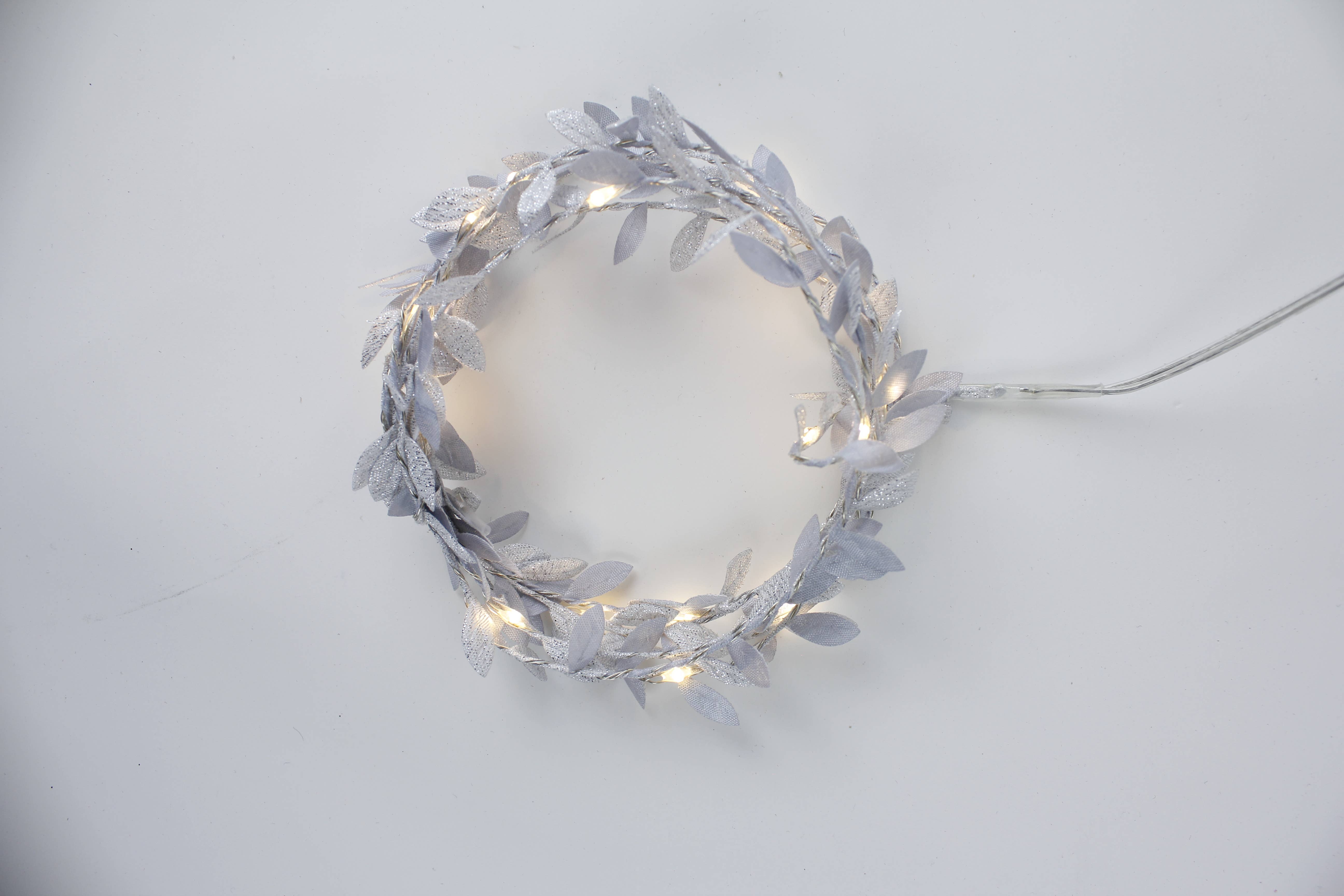 Silber Lichterkette mit 20 LEDs, Blattsilber, batteriebetrieben, warmweiß für den Großhandel auf Faire4