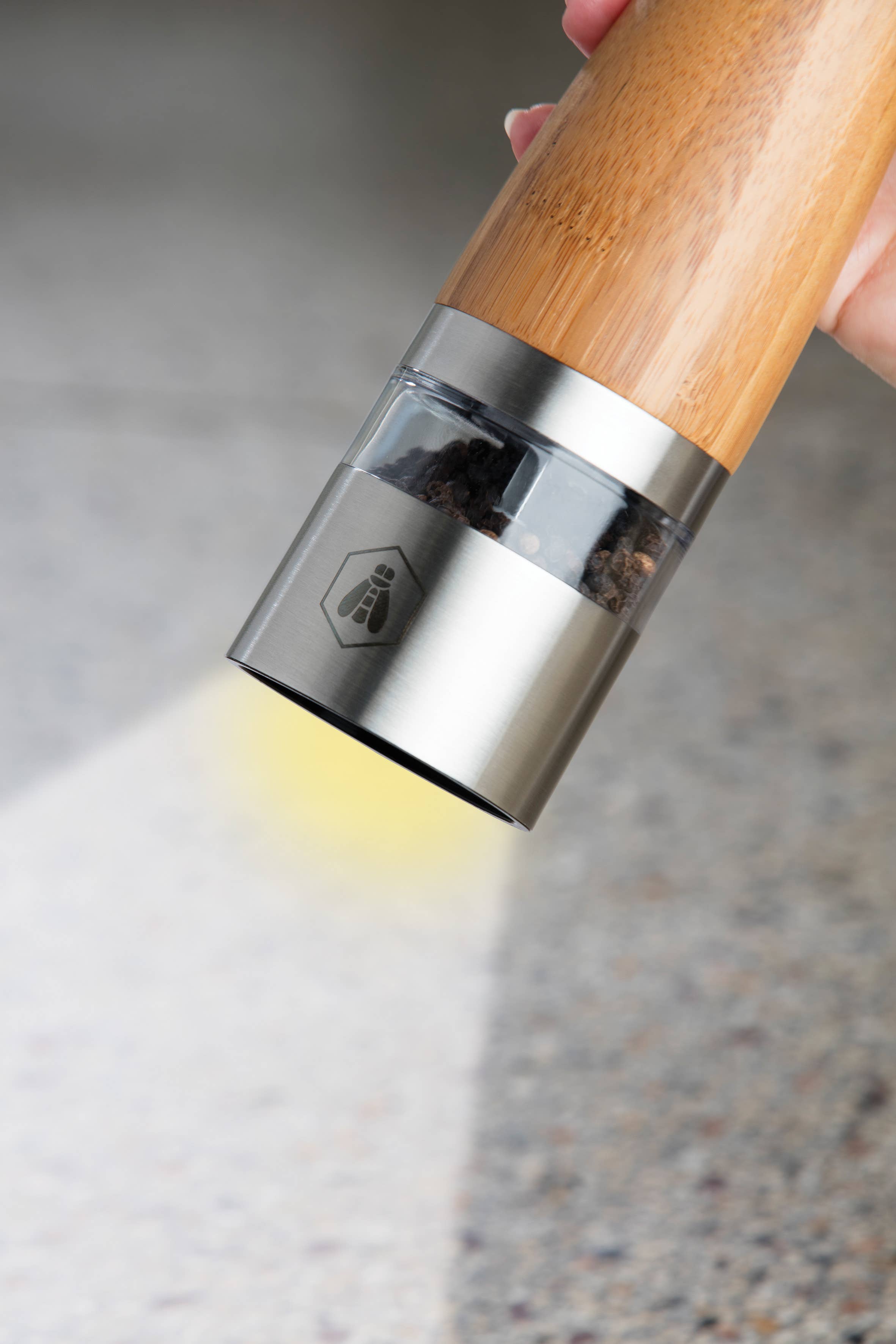 Laguiole - Wholesale Spice Mill - Electric salt and pepper mill3