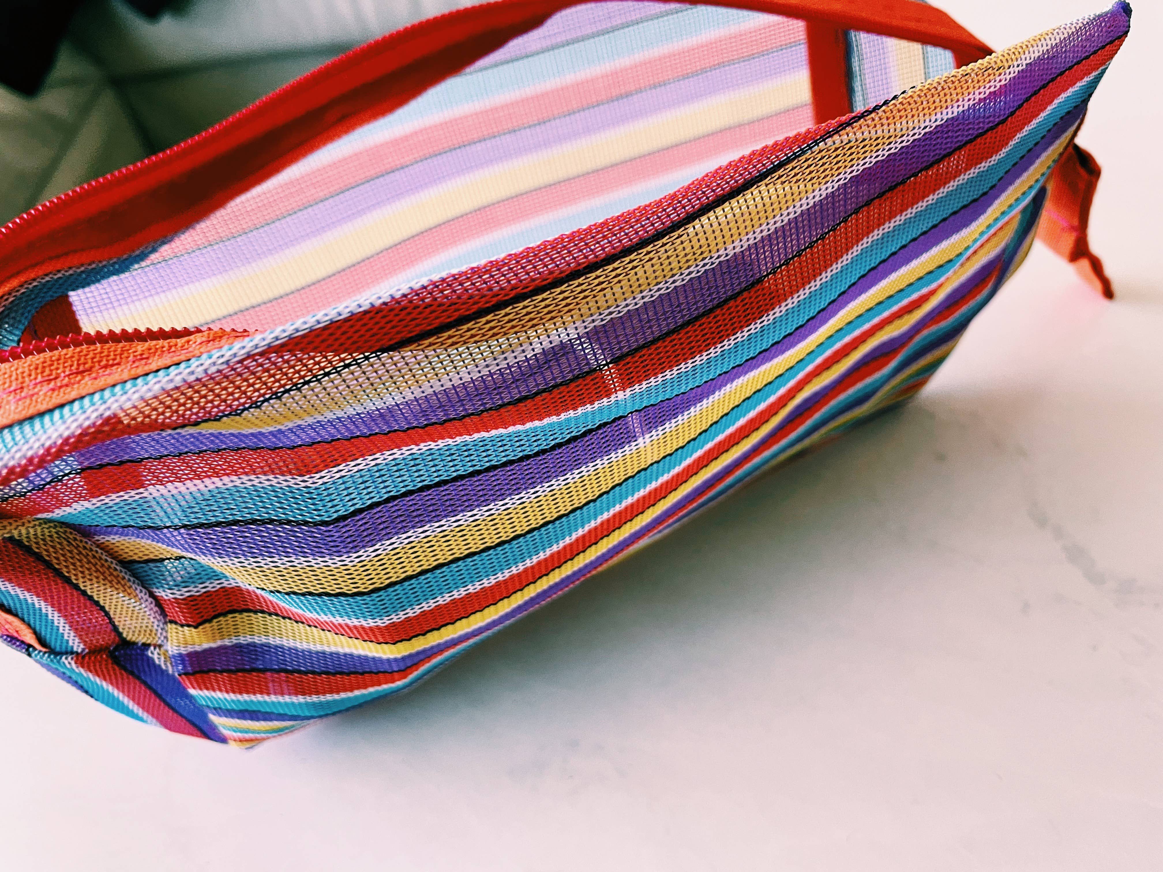 Pura Vida – Großhandel Schmink-/Kosmetiktasche – Kosmetiktasche und Federmäppchen aus mexikanischem Netz7