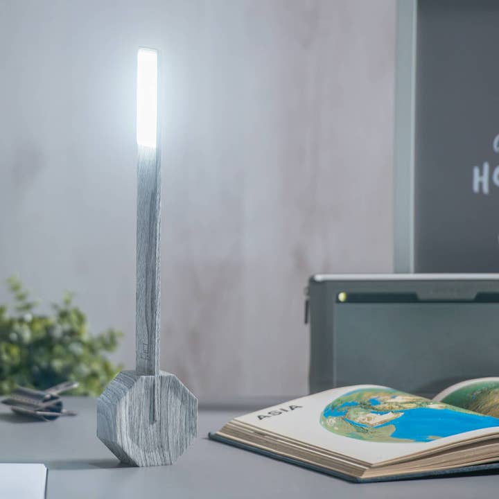 Gingko Design EU - Wholesale Accent/Desk Lamp - Octagon One Portable Desk Light15