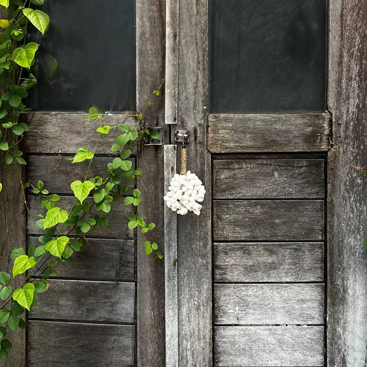 Bazar Bizar Living – Porta-chaves - Unissexo por atacado – Chaveiro The Kai Shell - Branco1