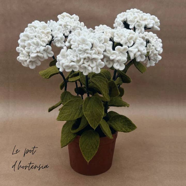 O vaso de hortênsias brancas em feltro – New Heidi por atacado de New Heidi