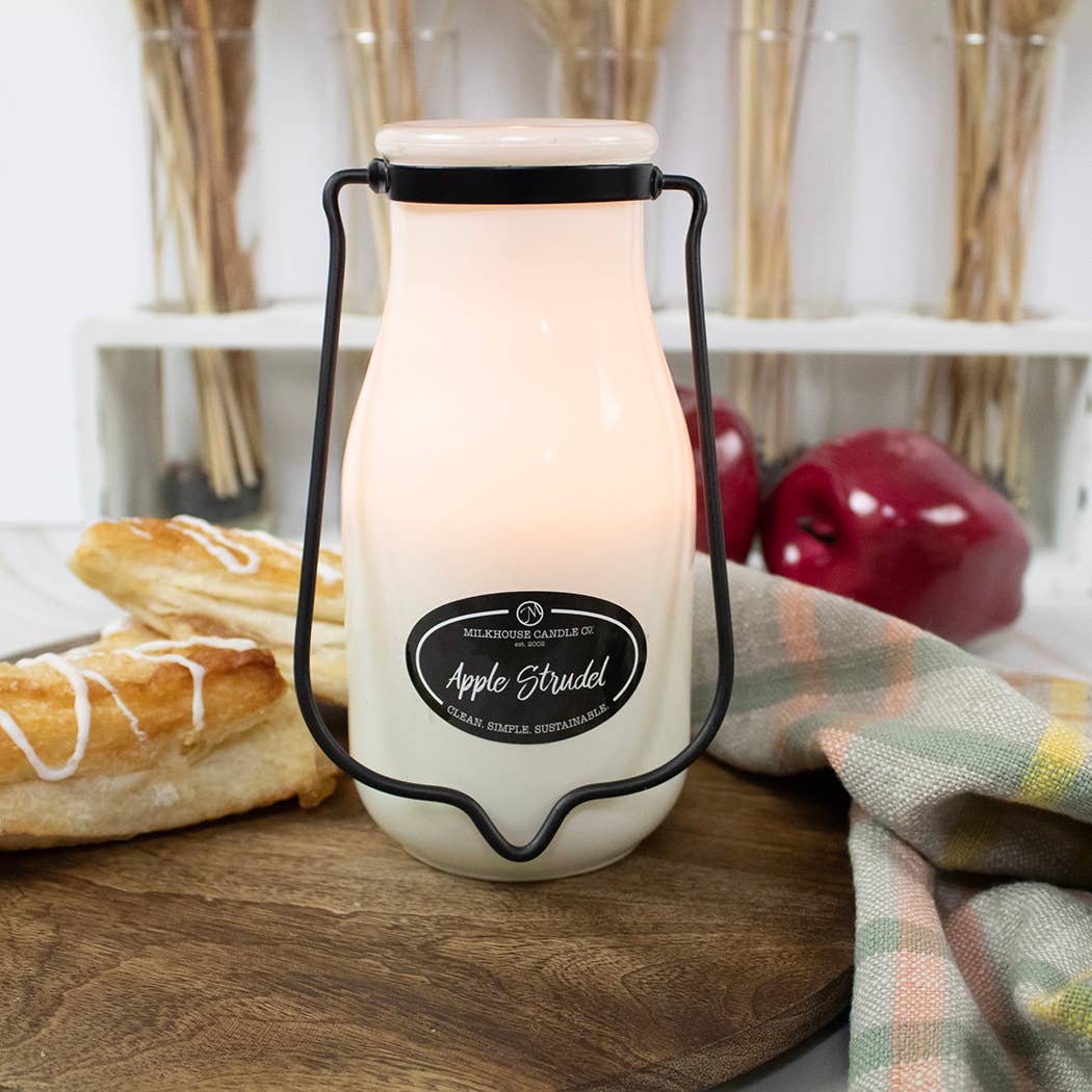 Milkhouse Candle Company - Wholesale Jar/Filled Candle - 14 oz Milkbottle Candle: Apple Strudel1