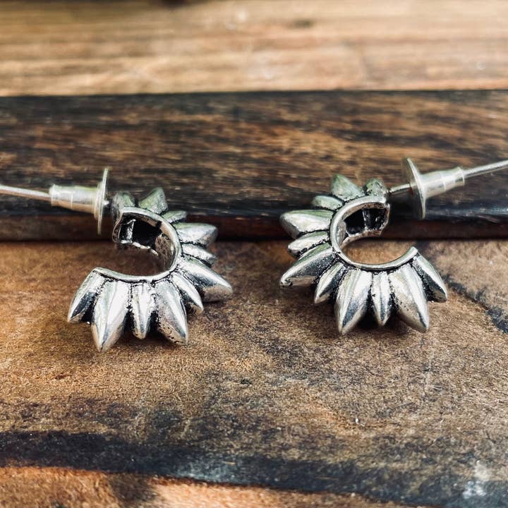 Kaali Boutique - Wholesale Hoop earrings - Chunky Silver Spike Stud Earrings / Steampunk / Geometric / Ethnic / Boho / Bohemian / Conteporary / Modern Jewelery / / Festival5