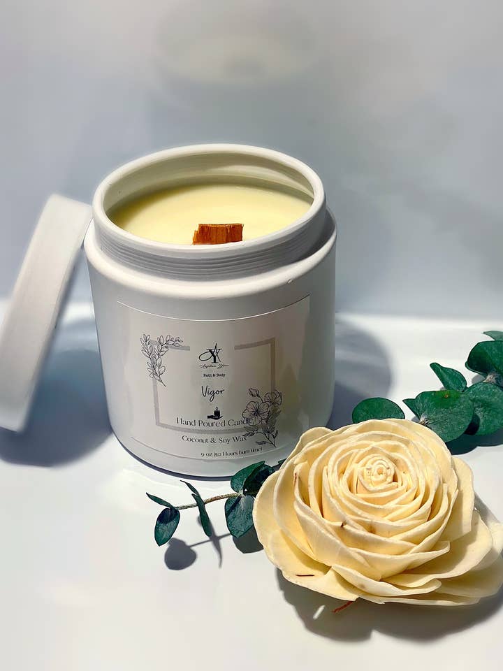 Wooden Wick Candle for wholesale by AY Bath & Body