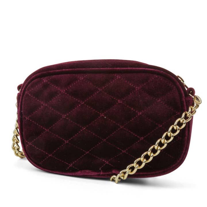 Audrey Quilted Velvet Shoulder Bag (Wine) för wholesale av Jessica McClintock