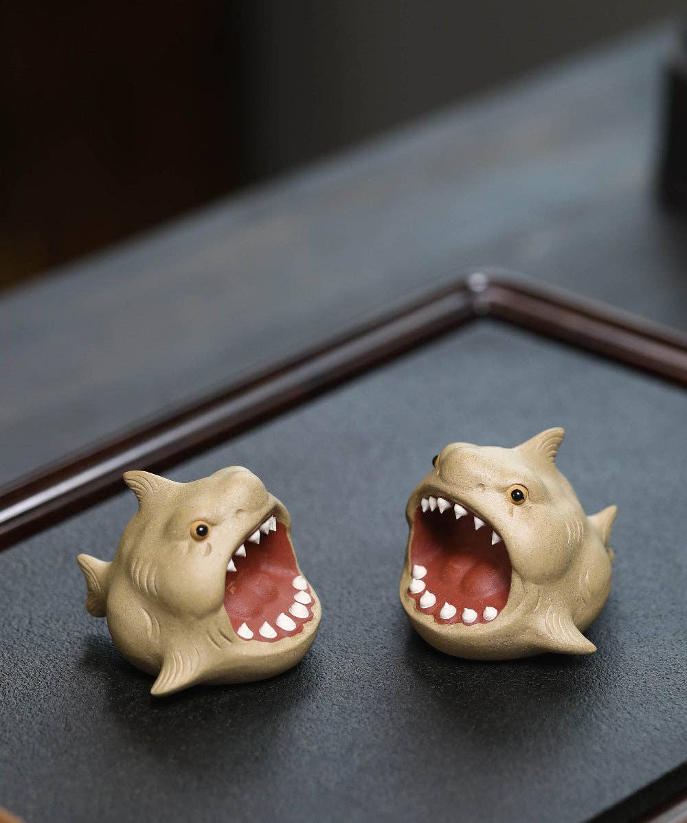 Gohobi （We cover U.S. import duties） - Vendita all'ingrosso Statuette decorative - Gohobi, decorazione da tè in ceramica fatta a mano in argilla YiXing, motivo: squalo14