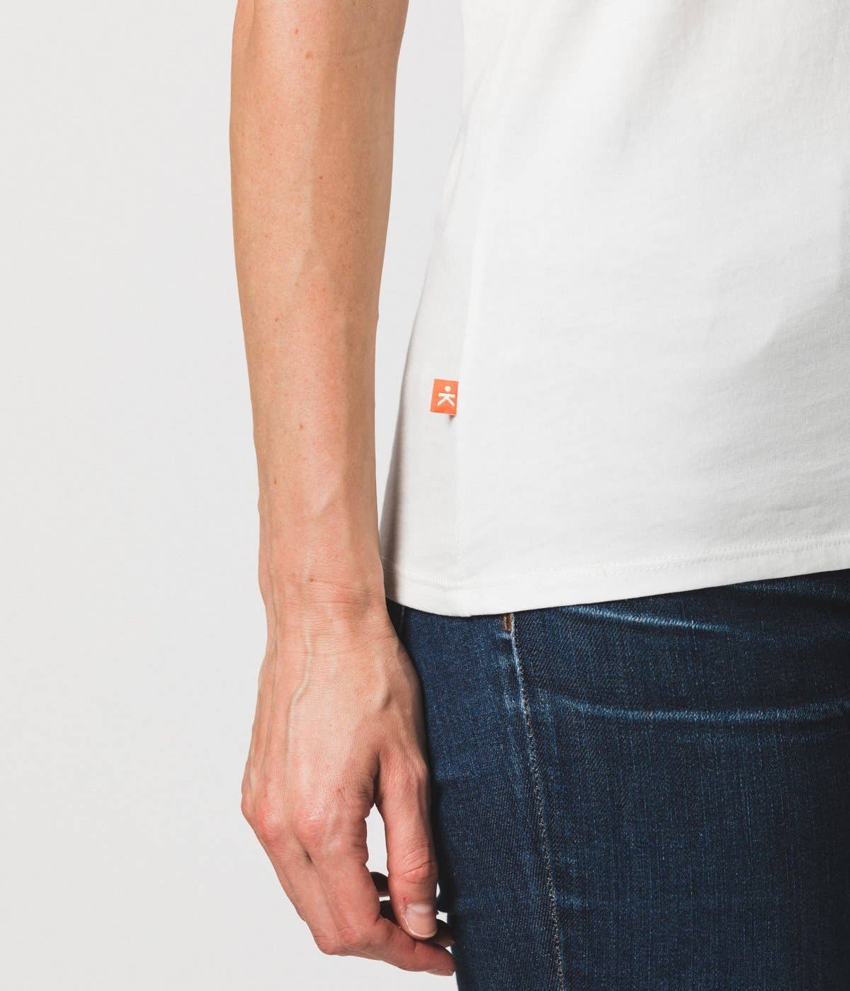 Known Supply - Wholesale T-Shirt - Women's - Women's Fitted Crew9