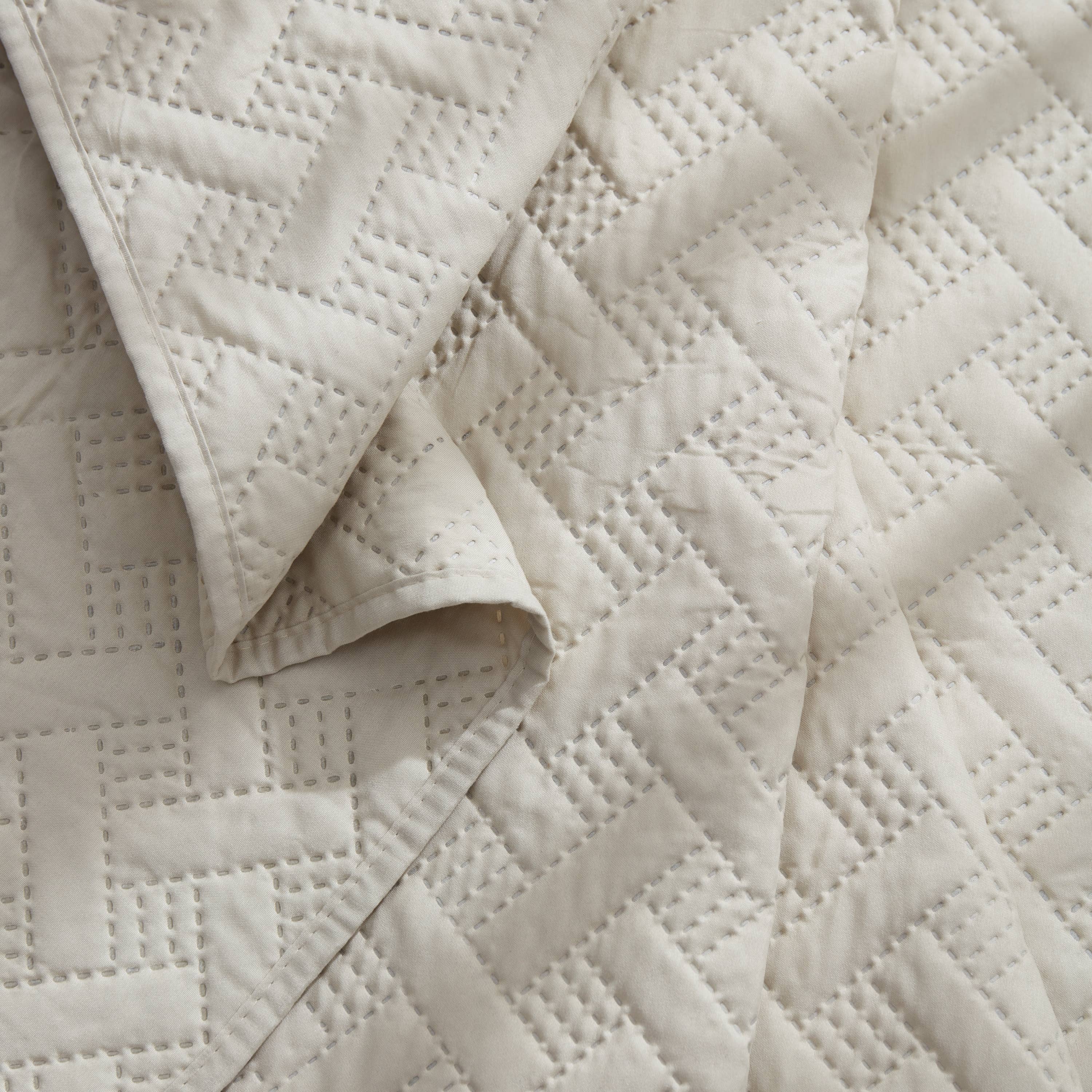 Bed Bath Fashions - Wholesale Bedding Set - Dan River 3 Piece Basket Pinsonic Quilt Set14