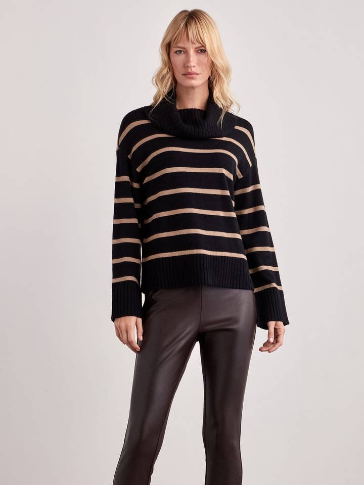 LEGGING A PONTE E PELLE SINTETICA per la vendita all'ingrosso da parte di Ellen Tracy