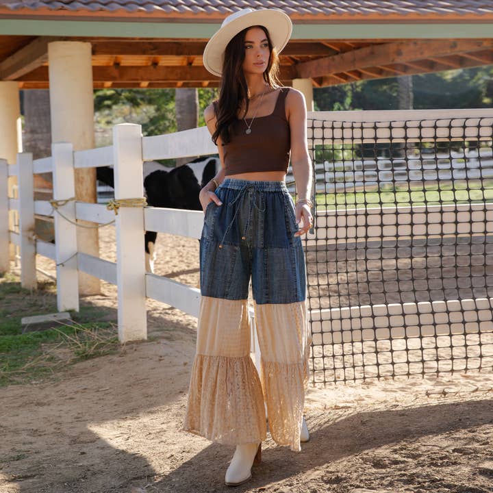 Young Threads - Venta al por mayor Pantalones - Mujer - Pantalones de Encaje y Punto con Inserciones de Parche en Denim de Capas Boho (Nuevo)19