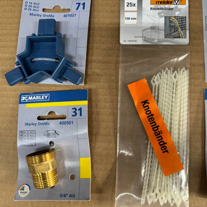 Salzmann Restwaren GmbH - Wholesale Tool Set - Marley, among others, sanitary accessories, fittings, adapters, knot bands4