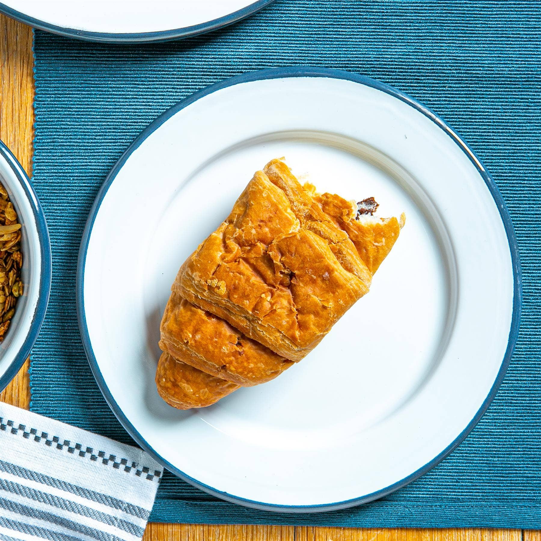 Rinkit Ltd - Wholesale Borden - Argon Tableware wit geëmailleerd 20 cm bijzetbord - marineblauw1