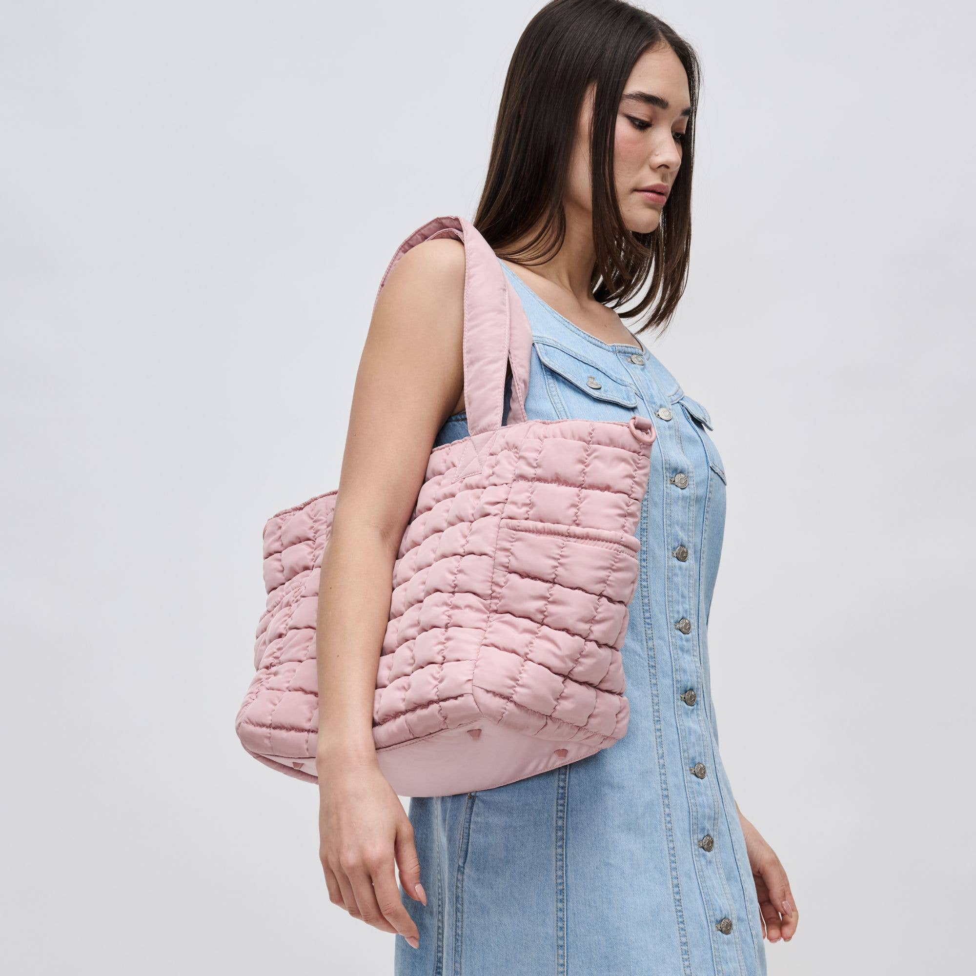 Sol and Selene - Wholesale Draagtas - Dames - Dreamer Gewatteerde Puffer Nylon Tas65