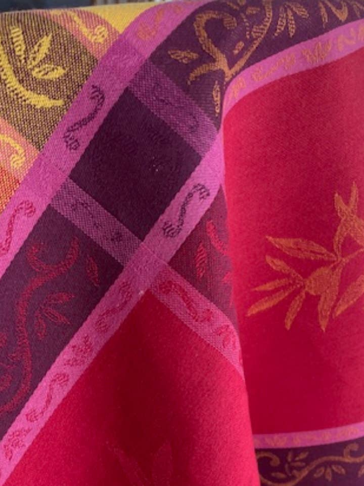 Tovaglia Jacquard francese Jolie Olive per la vendita all'ingrosso da parte di La Maisonnette