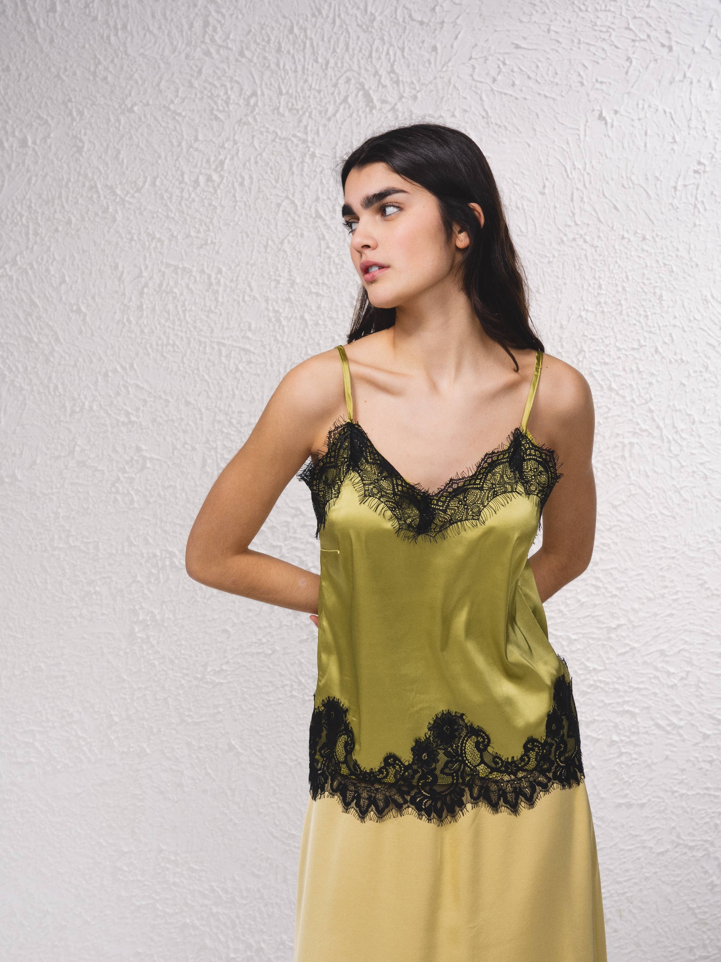 SMF - Wholesale Tank Top - Women's - 259631 - Top with lace applications1