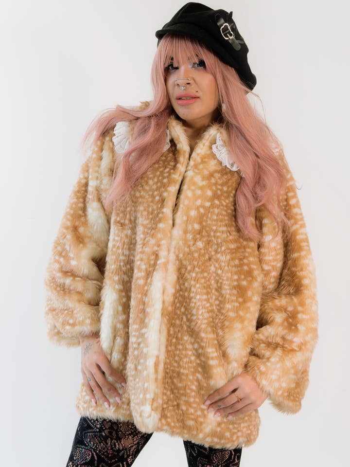 Fawn Fe-agtig Frakke for engroshandel hos Miss Candyholic