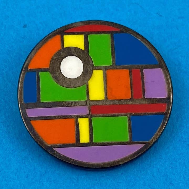 Broche en émail Pride Star pour la vente par Ridin' High Productions