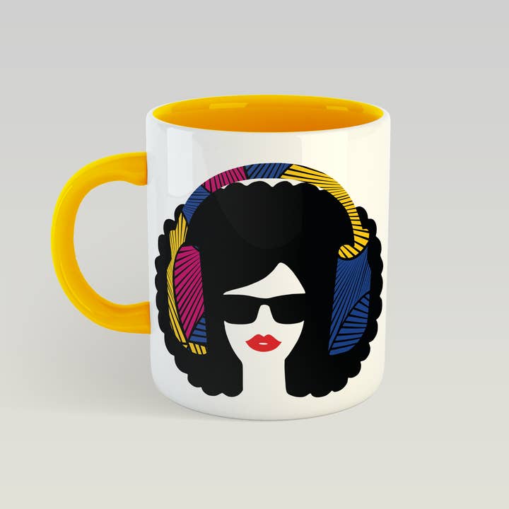 AfroTouch Design – wholesale Coffee mug – Afro Lips (Swirl) Mug1