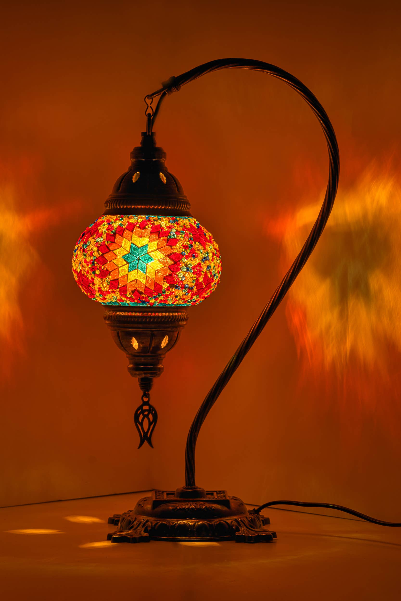 KAFTHAN - Wholesale Accent/Desk Lamp - Swan Neck Mosaic Lamps | Christmas & Holiday Decor Lighting50