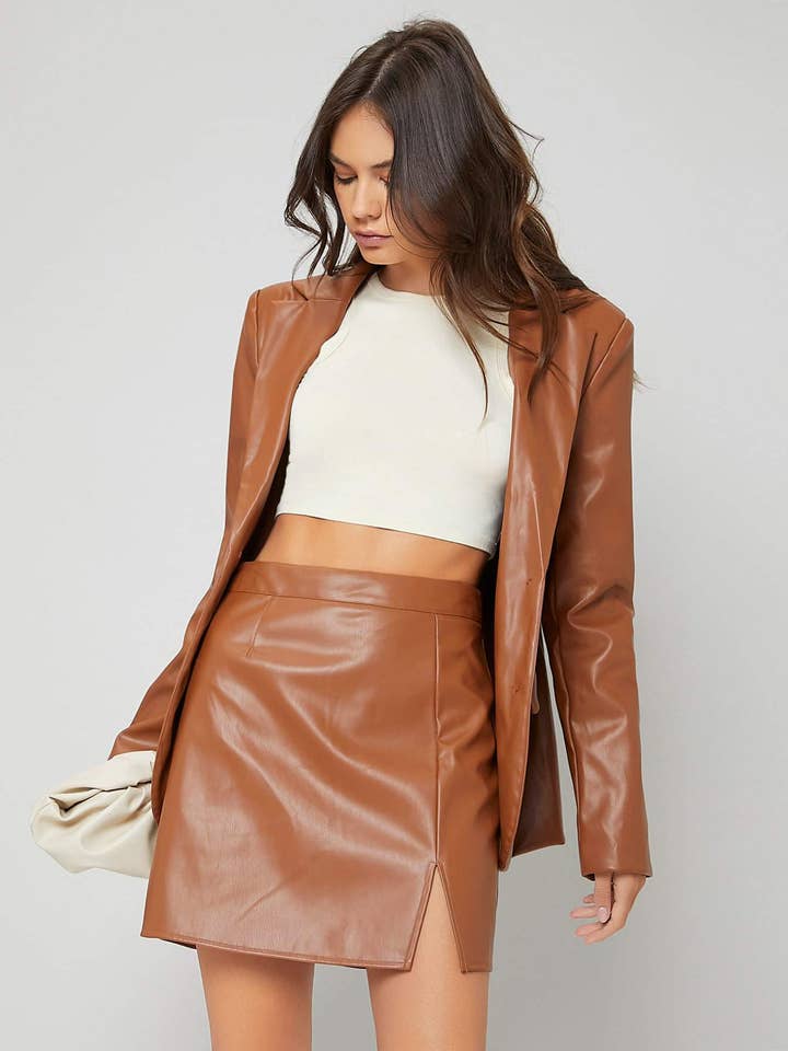 Fashion Combination - Wholesale Skirt - Women's - solid zip back split hem pu leather straight skirt