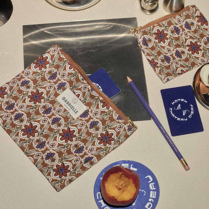 Petite pochette en coton Bijou Rubis et autres tendances Résultats pour seche main papier en vente B2B. Retours gratuits et paiement à 60 jours sur Faire sur Faire.