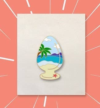 Microcosm Publishing & Distribution – Großhandel Anstecker/Button – Analplug Beach Emaille Pin