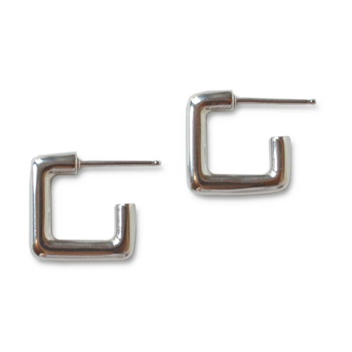 Aros para patio en plata para venta al por mayor de Natalie Joy