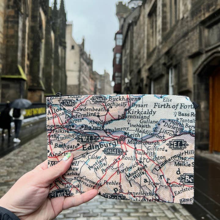 Daisy Mae Designs - Wholesale Pouch - Unisex - Custom Map Personalized Bag Wristlet Travel Pouch Makeup Bag4