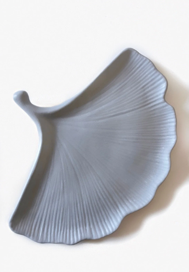 Dovekie & Finch - Vente Plateaux décoratifs - Plateau à feuilles de ginkgo0