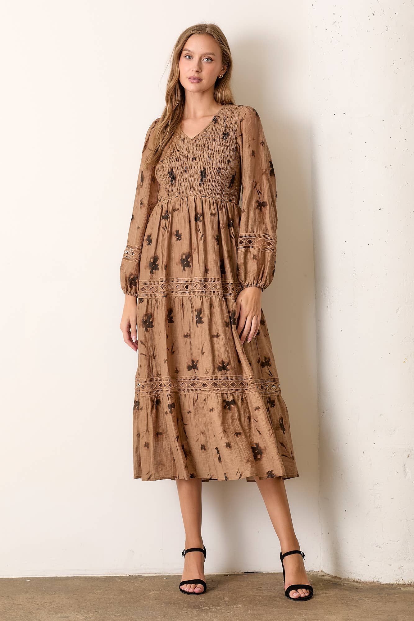 Polagram by Wellmade USA - Wholesale Dress - Women's - PRINTED WOVEN MAXI DRESS5