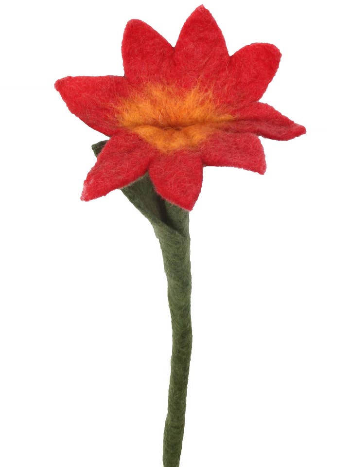 Fleur en laine feutrée à la main pour décoration intérieure pour la vente par Pachamama Ltd