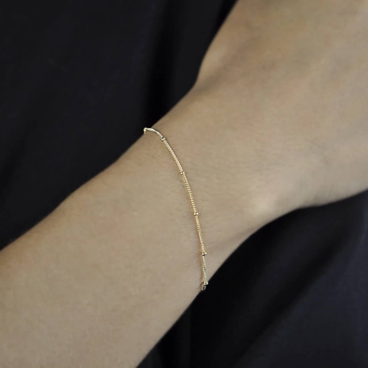 Ofina Jewelry - Wholesale Link & Chain Bracelet - Ball Chain Bracelet1