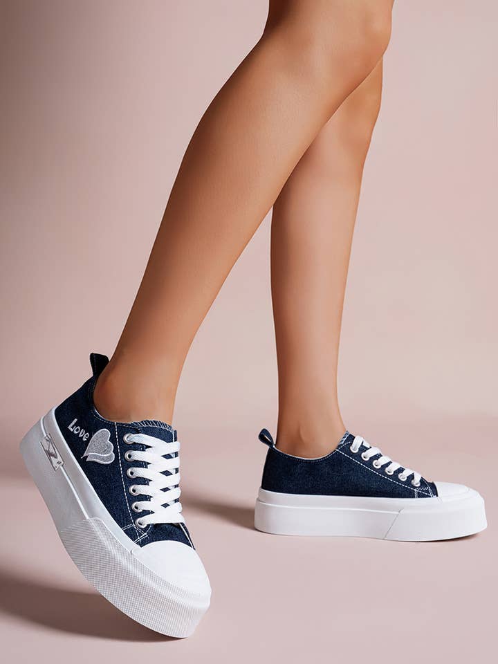 LADY GLORY - Wholesale Lifestyle trainers – Women′s - Casual sneakers with heart pattern3