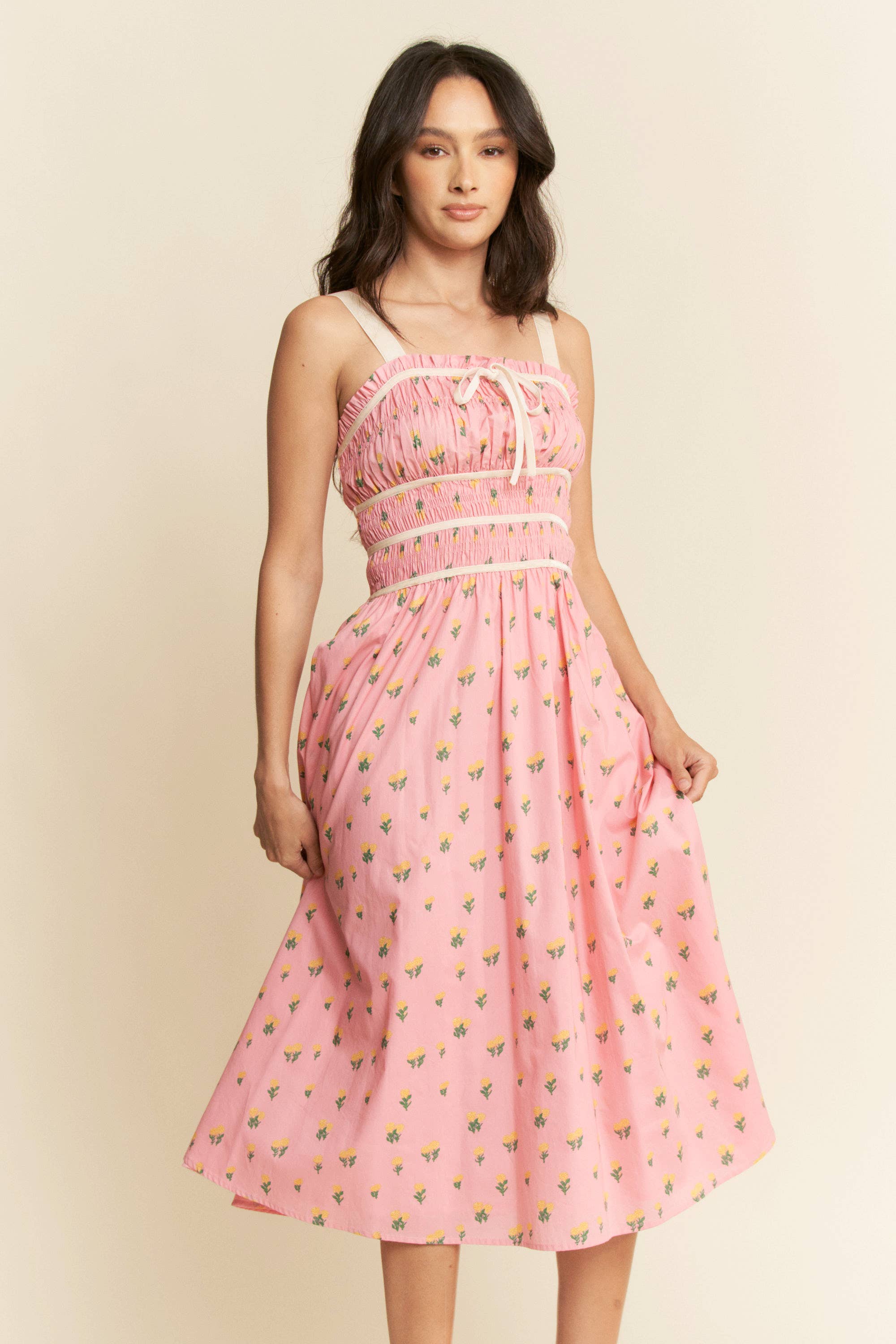 Davi & Dani - Vente Robe – femme - ROBE MIDI EN VELOURS À SMOCKING AVEC PLUS DE CONTRASTE4