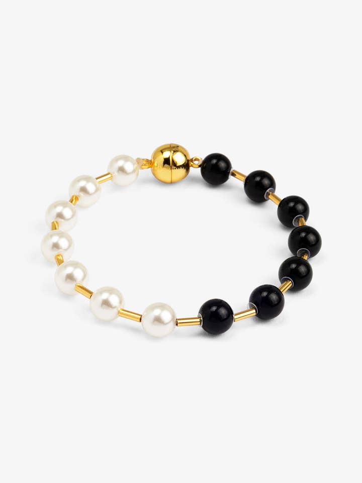 Black and White Pearl Beaded Magnet Bracelet with Gold Spacers for wholesale by VIOROO