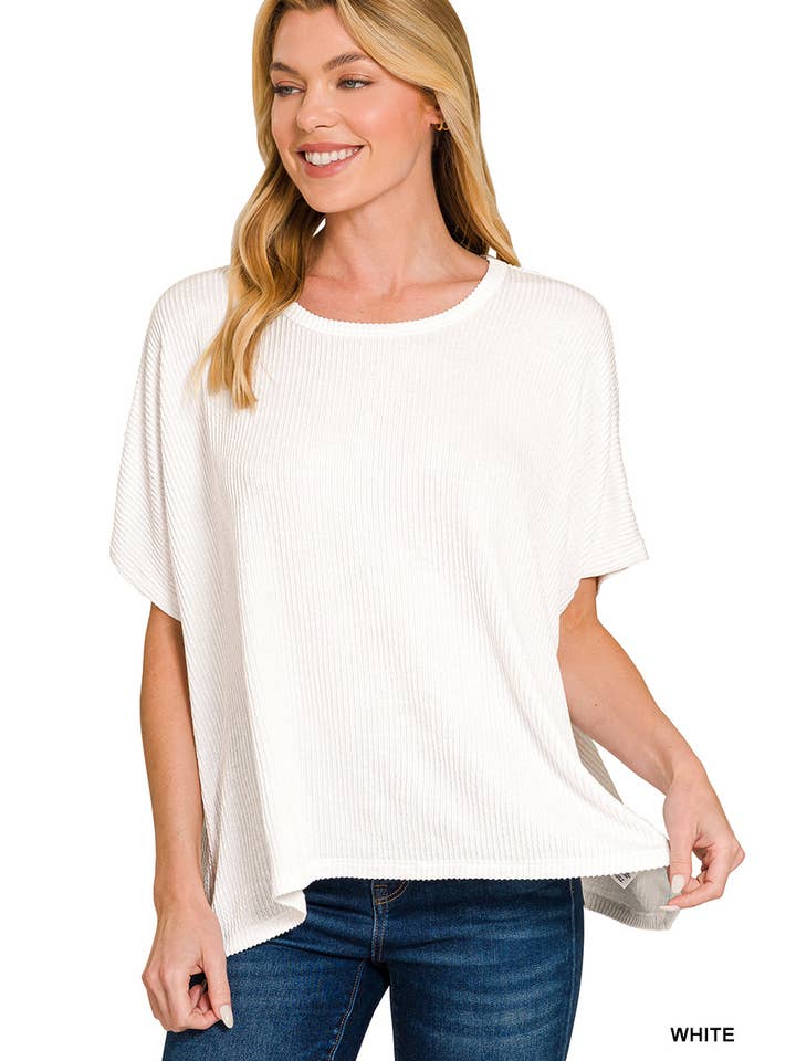 Vanilla Monkey - Wholesale Gebreide top - Dames - Oversized top met korte mouwen en geribbelde strepen20