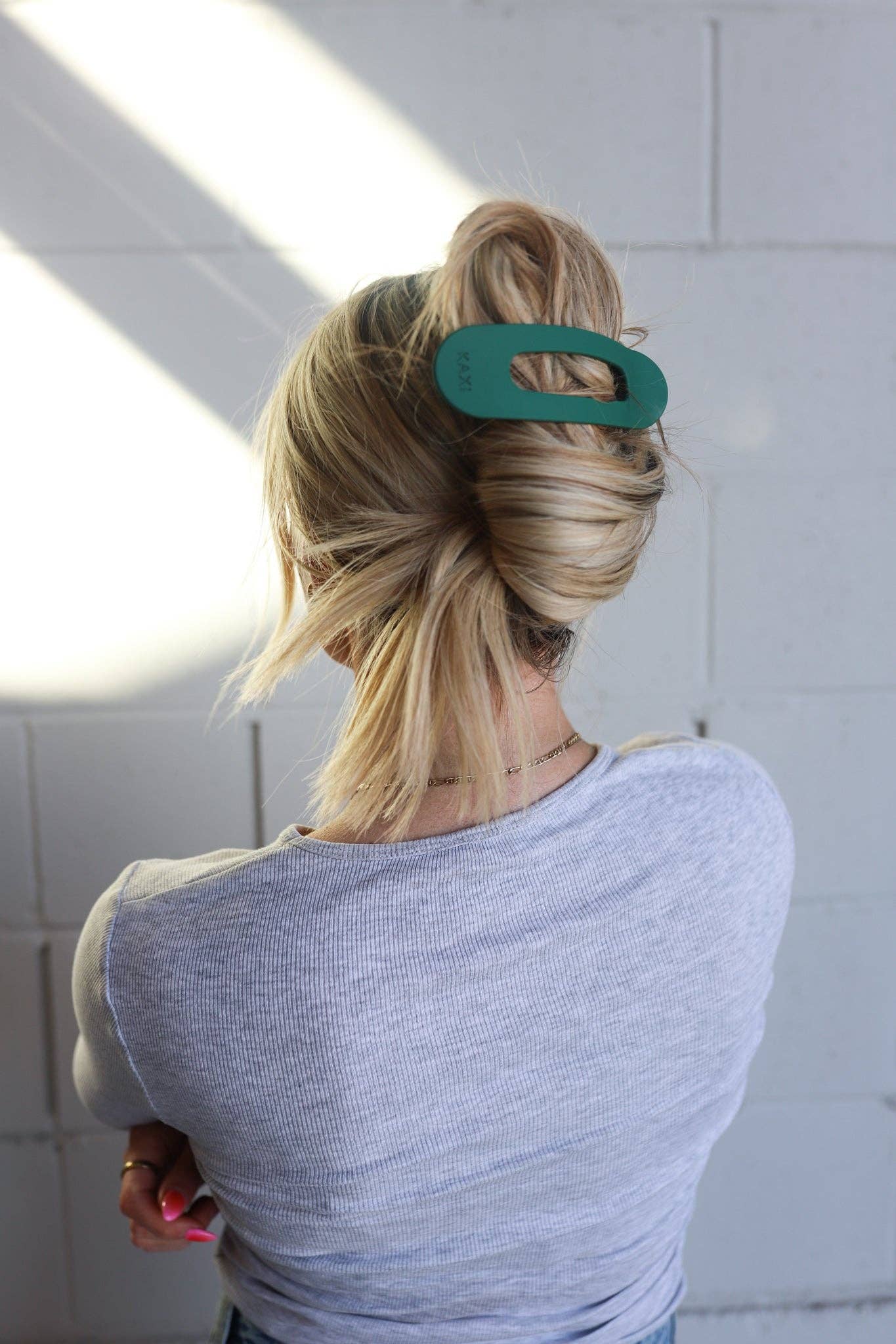 KAXI - Wholesale Hair Clip - Women's - OVERSIZED LAY DOWN CLAWS ( 33 COLORS )51