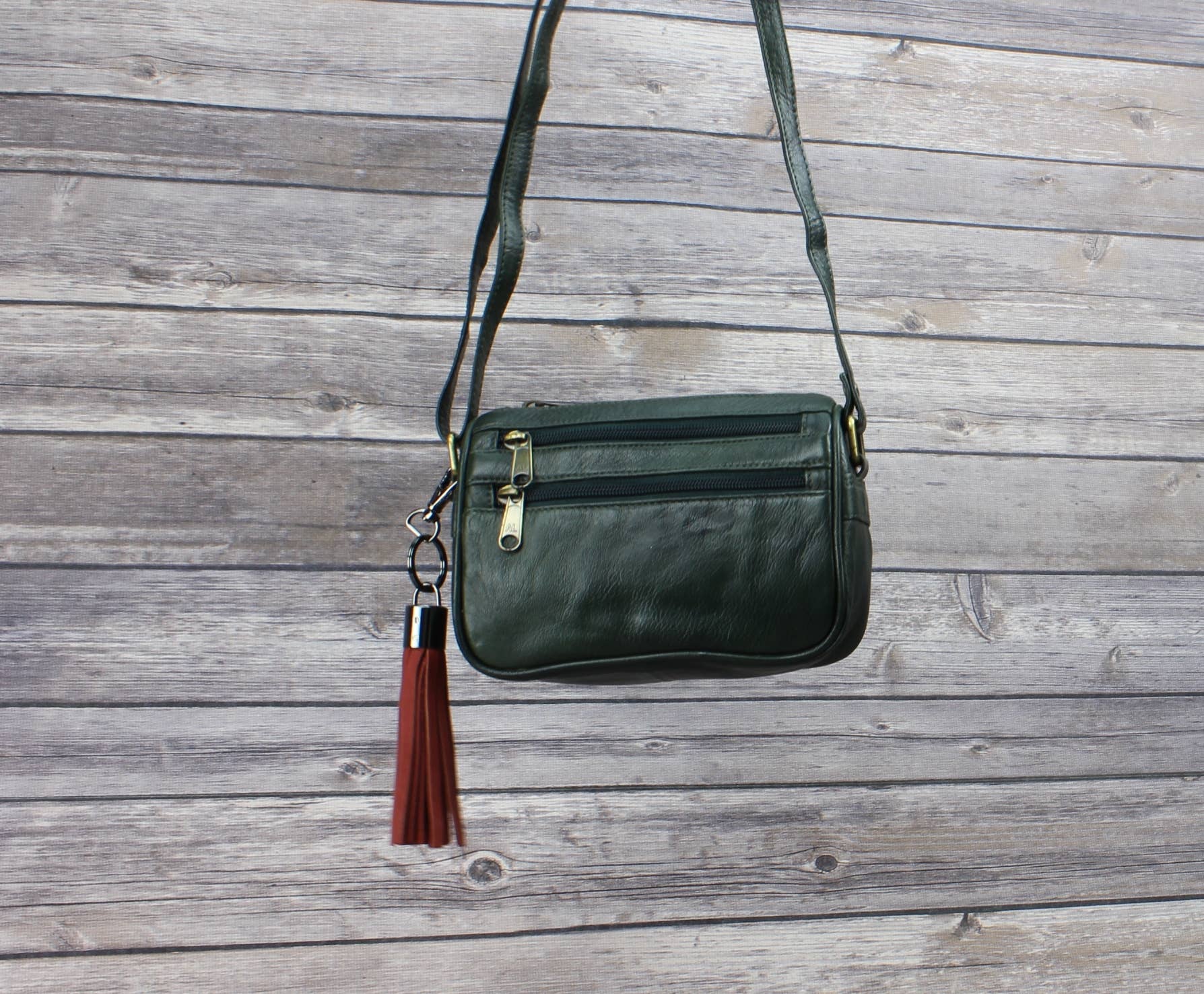 Leather Impressions Inc - Venta al por mayor Llavero - Mujer - Accesorio y llavero para bolso de piel con borlas12